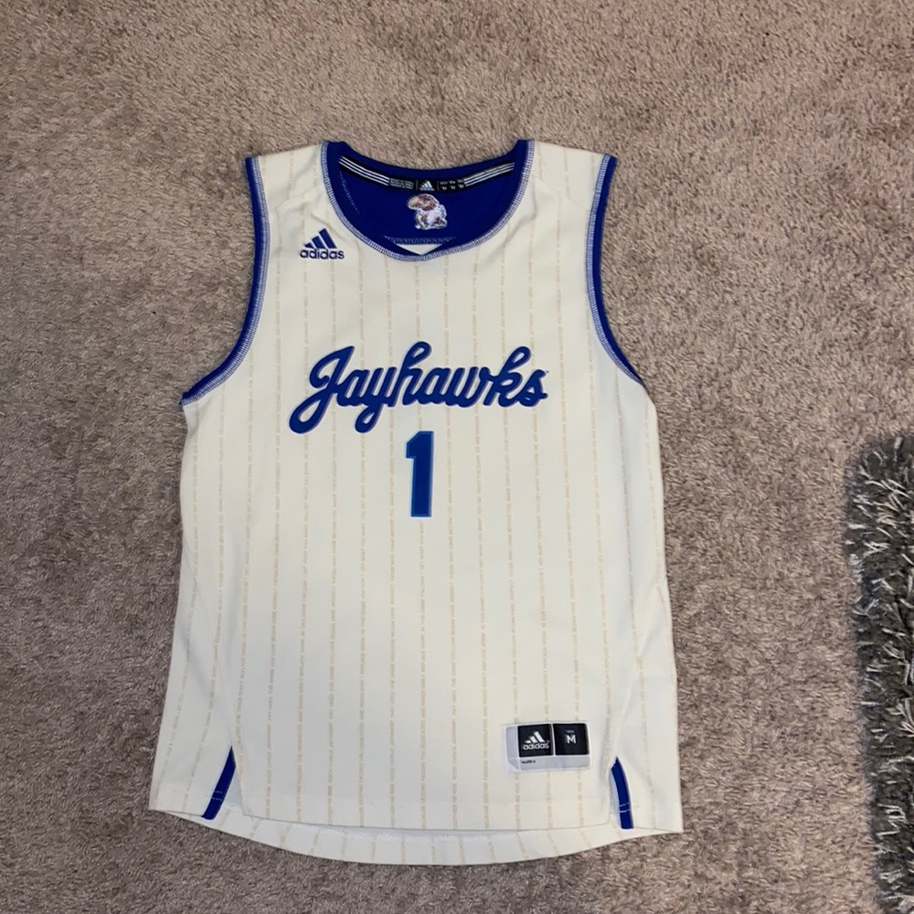 *rare* Kansas Jayhawks Jersey in youth medium